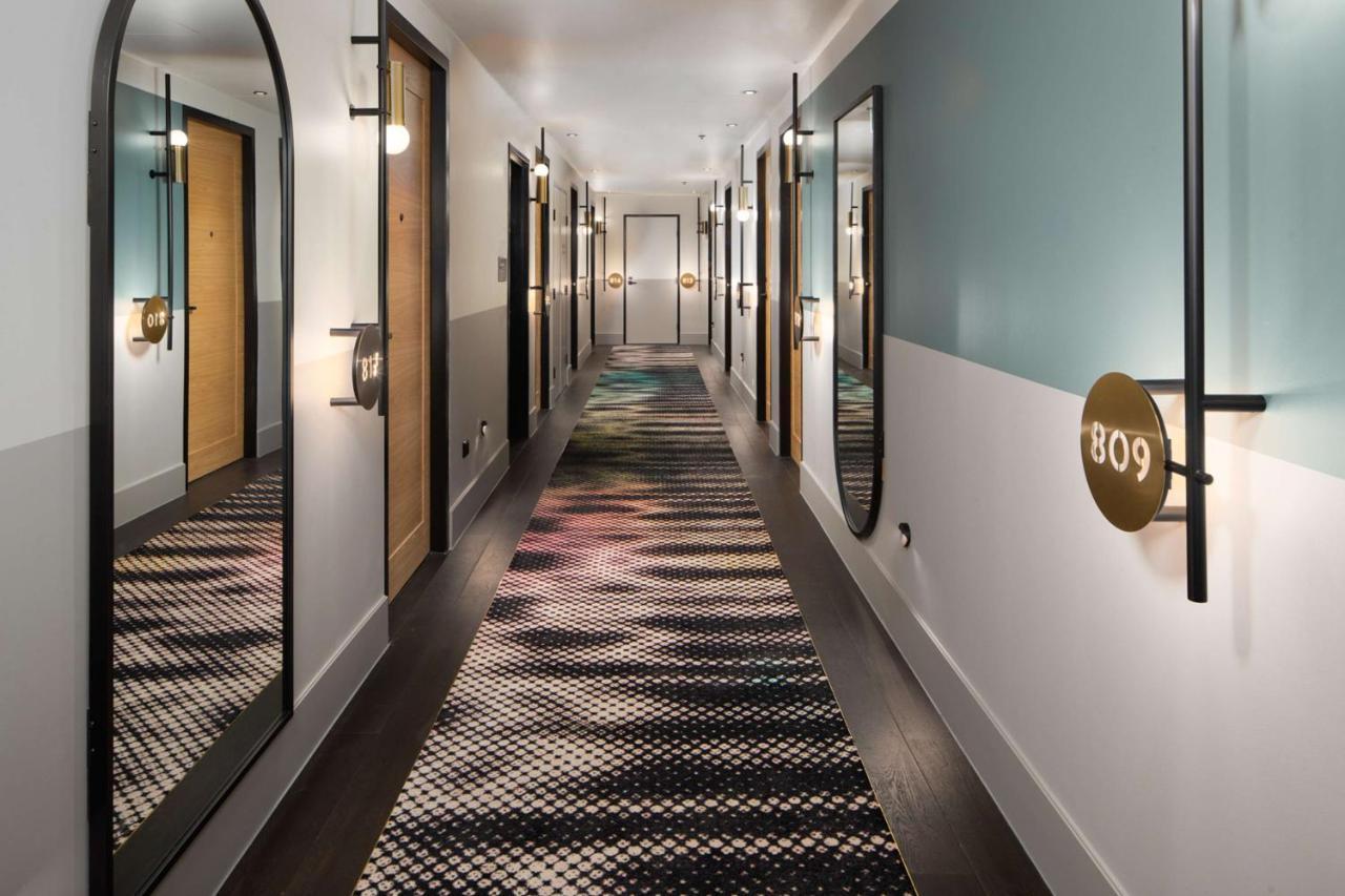 Qt Newcastle Exterior foto A corridor at the hotel