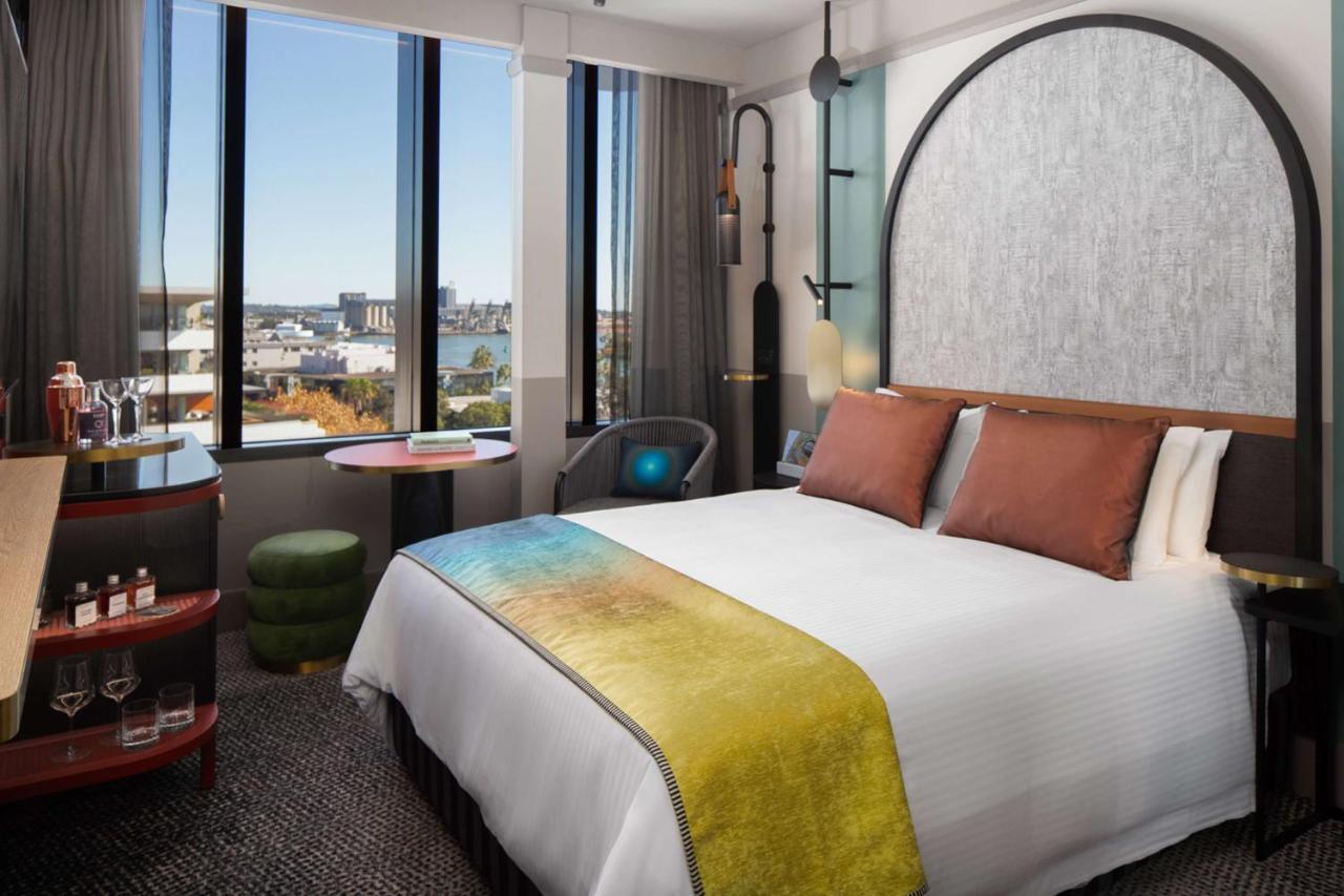 Qt Newcastle Exterior foto A room at the hotel